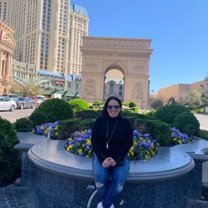 Meet your Posher, Claudia